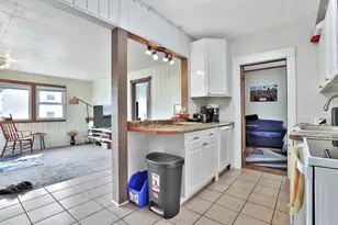 914 Charlotte St, Saint Paul, MN 55104 - Photo 11