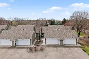 938 Winterberry Dr, Woodbury, MN 55125 - Photo 35