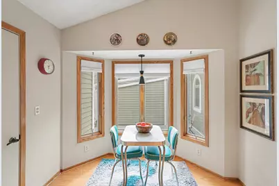 938 Winterberry Drive, Woodbury, MN 55125 - Photo 5