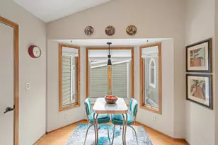 938 Winterberry Dr, Woodbury, MN 55125 - Photo 5