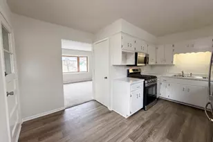 8615 Virginia Cir N, Saint Louis Park, MN 55426 - Photo 11