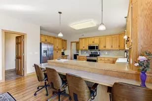 4525 Alicia Dr, Eagan, MN 55077 - Photo 15