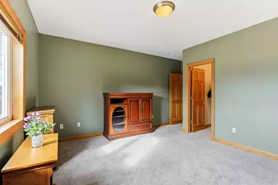 4525 Alicia Drive, Eagan, MN 55077 - Photo 51