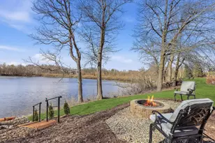 4525 Alicia Dr, Eagan, MN 55077 - Photo 3