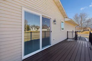 2201 Fisher Ct NW, Rochester, MN 55901 - Photo 31