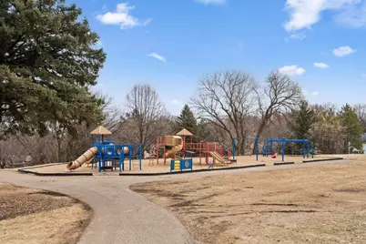 13569 Everton Avenue, Apple Valley, MN 55124 - Photo 39