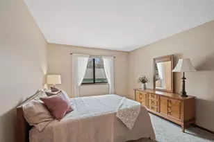 13569 Everton Ave, Apple Valley, MN 55124 - Photo 21