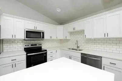 153 Pine Avenue, Mapleton, ND 58059 - Photo 5