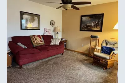 25397 Highway 218 N, Austin, MN 55912 - Photo 7