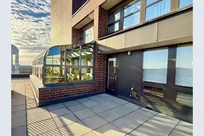 7600 Golden Valley Road #305, Golden Valley, MN 55427 - Photo 19