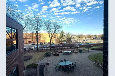 7600 Golden Valley Road #305, Golden Valley, MN 55427 - Photo 9