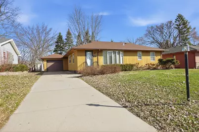 207 6th Street NW, Buffalo, MN 55313 - Photo 1