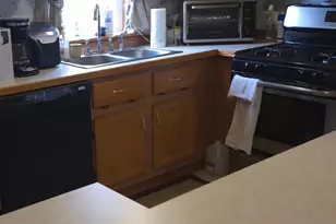 621 E Shakespeare Ave, Mankato, MN 56001 - Photo 3