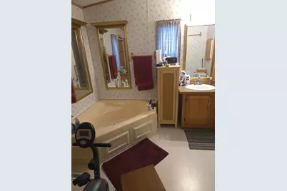 621 E Shakespeare Avenue, Mankato, MN 56001 - Photo 11