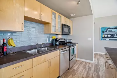 8161 33rd Avenue S #1401, Bloomington, MN 55425 - Photo 13