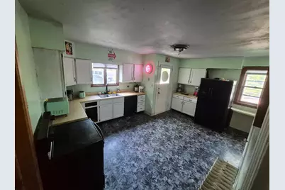 102 3rd Street SE, Pipestone, MN 56164 - Photo 13