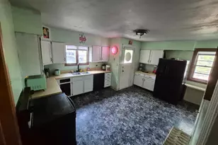 102 3rd St SE, Pipestone, MN 56164 - Photo 13