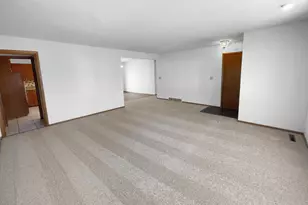 69 Langer Cir, West Saint Paul, MN 55118 - Photo 11