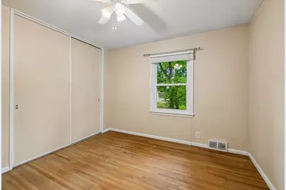 1501 Valders Avenue N, Golden Valley, MN 55427 - Photo 29