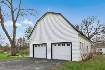 8224 Hillside Drive, Eden Prairie, MN 55347 - Photo 35