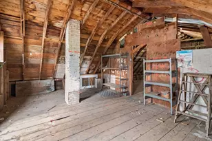 8224 Hillside Dr, Eden Prairie, MN 55347 - Photo 37