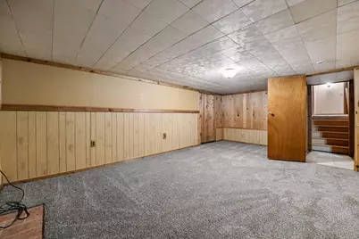 8224 Hillside Drive, Eden Prairie, MN 55347 - Photo 21