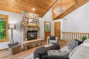 2271 Twin Bluff Rd, Red Wing, MN 55066 - Photo 9
