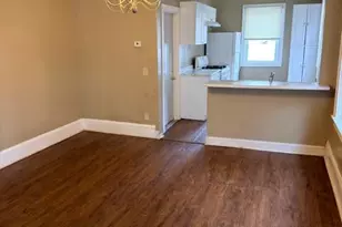 687 Aurora Ave, Saint Paul, MN 55104 - Photo 9