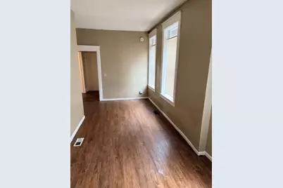 687 Aurora Avenue, Saint Paul, MN 55104 - Photo 17