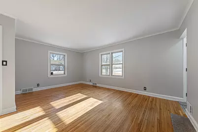 1042 S Oak Avenue, Owatonna, MN 55060 - Photo 9