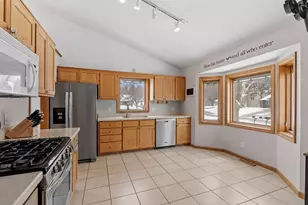 8936 Norwood Ln N, Maple Grove, MN 55369 - Photo 9