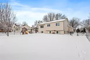 8936 Norwood Ln N, Maple Grove, MN 55369 - Photo 29