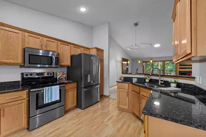 12569 74th Avenue N, Maple Grove, MN 55369 - Photo 13