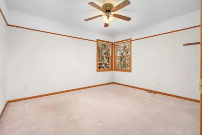 821 5th Avenue SE, Saint Cloud, MN 56304 - Photo 13