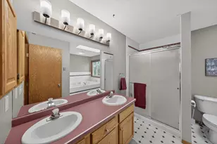 1401 36th St SW, Rochester, MN 55902 - Photo 25