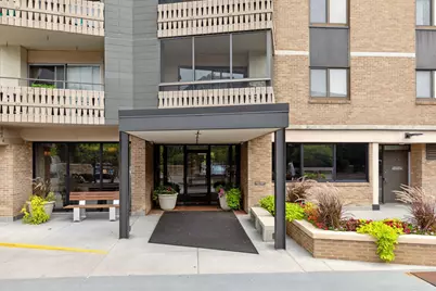 400 Groveland Avenue #914, Minneapolis, MN 55403 - Photo 27