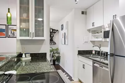 400 Groveland Avenue #914, Minneapolis, MN 55403 - Photo 5