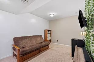 14207 Hibiscus Ct, Apple Valley, MN 55124 - Photo 17