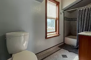 807 21st St NW, Bemidji, MN 56601 - Photo 25