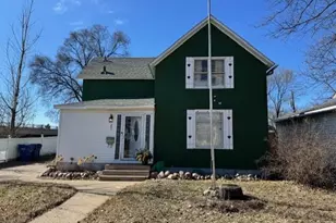 221 4th Ave SE, Saint Cloud, MN 56304 - Photo 1