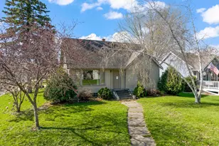 203 W Main St, Blooming Prairie, MN 55917 - Photo 3