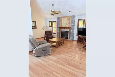 203 W Main Street, Blooming Prairie, MN 55917 - Photo 5
