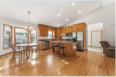 203 W Main Street, Blooming Prairie, MN 55917 - Photo 9
