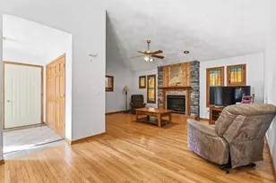 203 W Main St, Blooming Prairie, MN 55917 - Photo 9