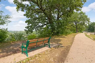 905 Woodlawn Ave, Saint Paul, MN 55116 - Photo 29