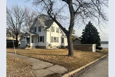 719 S Oak Street, Lake City, MN 55041 - Photo 3