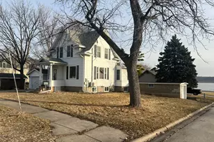 719 S Oak St, Lake City, MN 55041 - Photo 3