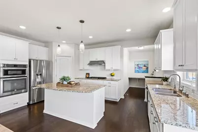 5650 Ranier Lane N, Plymouth, MN 55446 - Photo 3