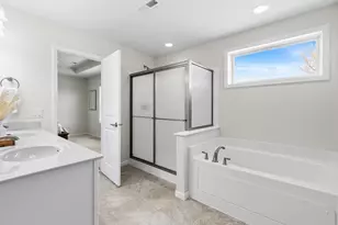 5650 Ranier Ln N, Plymouth, MN 55446 - Photo 29