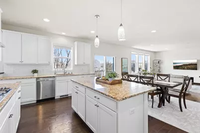 5650 Ranier Lane N, Plymouth, MN 55446 - Photo 5